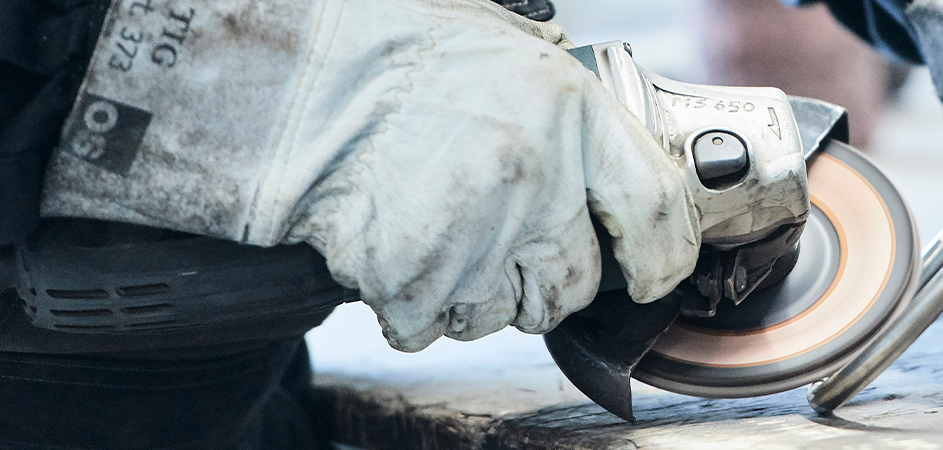 Slibeguide - tips til sikker afgratning og slibning