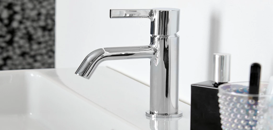 IDEAL STANDARD – ÉT BRAND, EN LØSNING