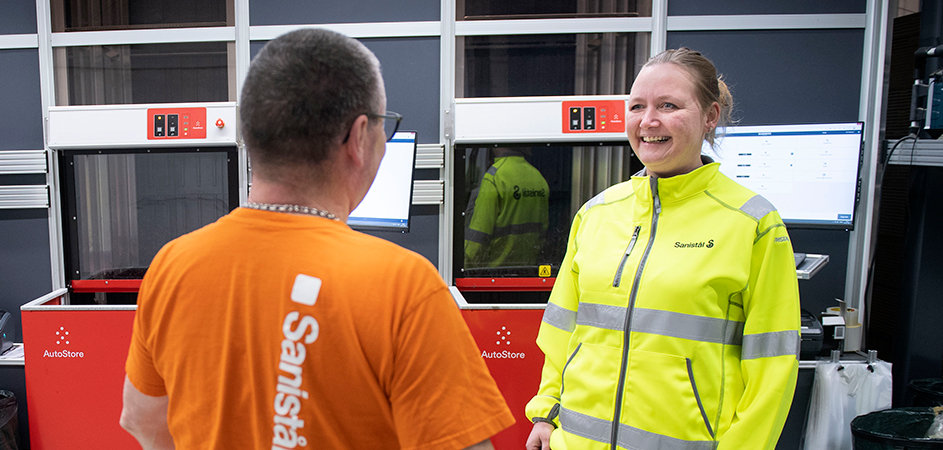 Fra ufaglært lagermedarbejder til driftschef: “Sine er et fyrtårn”