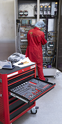 Teknikere med egen vogn