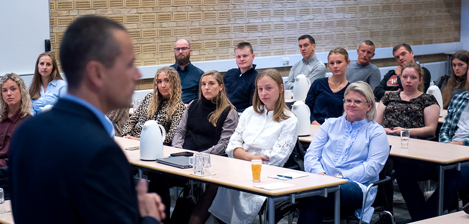 Sanistål til alle nyansatte: ”Udfordr os med indsigt og viden”