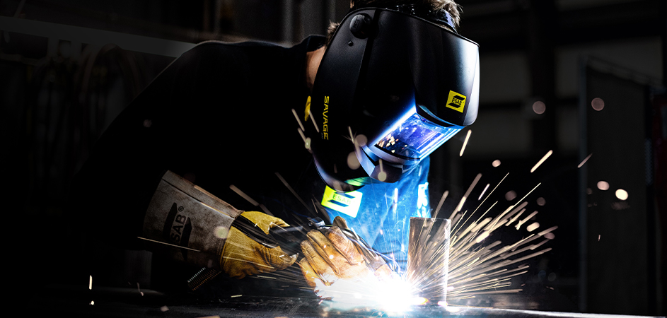 Ny svejsehjelm med slibefunktion fra ESAB